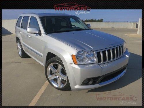 2006 jeep srt8 navigation 55k miles jlaudio brembo brakes clean southern truck