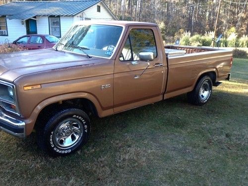 1985 ford f-150 base standard cab pickup 2-door 5.0l