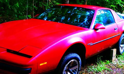 1987 pontiac firebird base coupe 2-door 2.8l