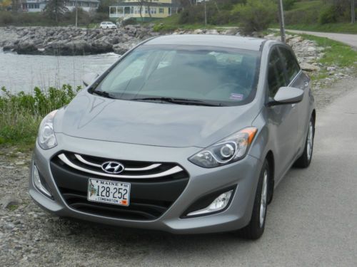 2013 hyundai elantra gt hatchback 4-door 1.8l