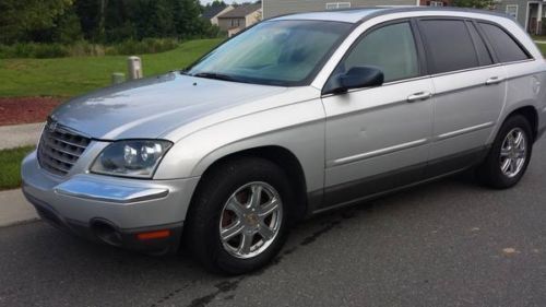 2004 chrysler pacifica awd