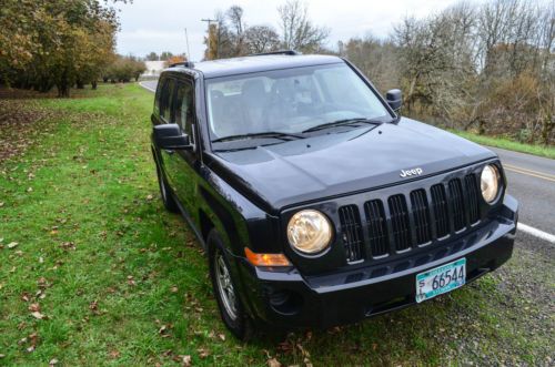 2008 jeep patriot sport sport utility 4-door 2.4l - black