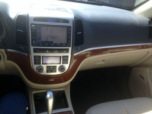 2009 Hyundai Santa Fe Limited 3.3L,1 OWNER, NAVI, 7 SEAT,HEATED LEATHER,SUNROOF, image 2