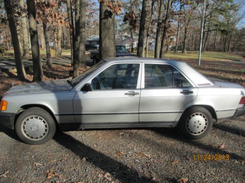 1986 mercedes 190d diesel 2.5l automatic