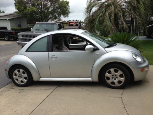 Vw beetle 2002 silver new tires moonroof leather seats am/fm cd changer