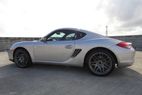 2011 porsche cayman 2.9l silver on black, pdk, 8,508 miles, warranty