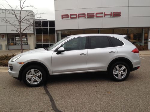 2011 porsche cayenne s low miles full leather certified warranty 6/30/2016