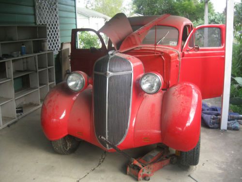 Vintage custom built 1936  chrysler suicide 4 door hot rat rod sedan