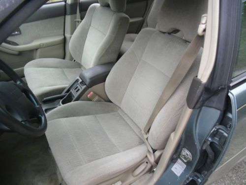 2001 Subaru Outback *FLORIDA CAR*, image 5