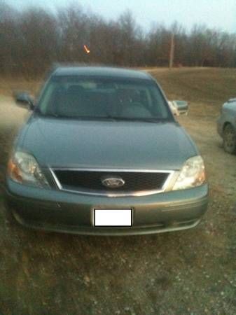 2005 ford five hundred se sedan 4-door 3.0l