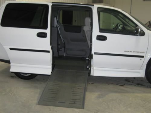 2008 Chevrolet Uplander LS Mini Passenger Van 4-Door 3.9L, image 13