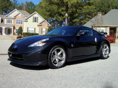 2009 nissan 370z nismo coupe 2-door 3.7l