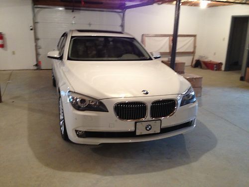 2010 bmw 750i xdrive base sedan 4-door 4.4l