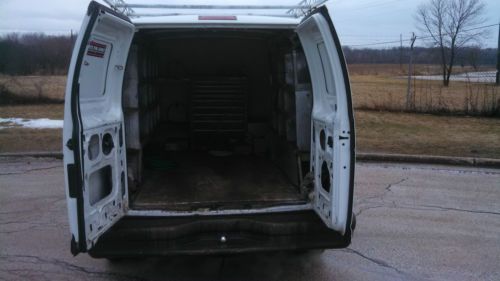 2000 FORD ECONOLINE E-250 VAN, image 6