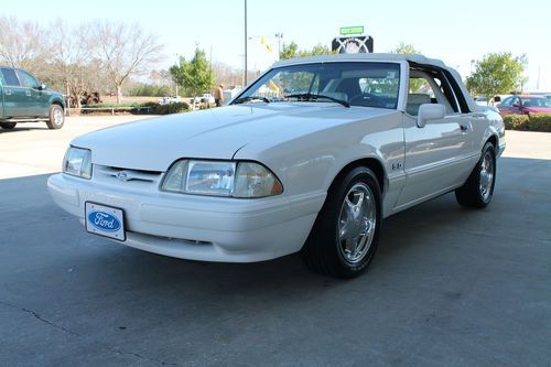 1993 ford mustang lx convertible 2-door 5.0l triple white 1 of
