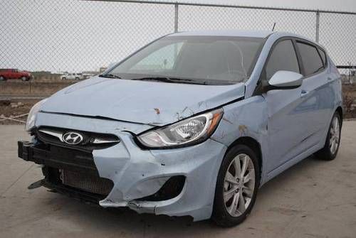 2012 hyundai accentt gs damaged rebuilder low miles economical priced to sell!!