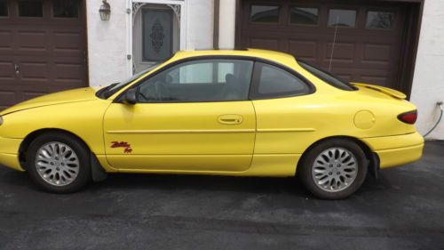 Very rare 2000 ford zx-2 s/r edition--great driving car--read &amp; see pics