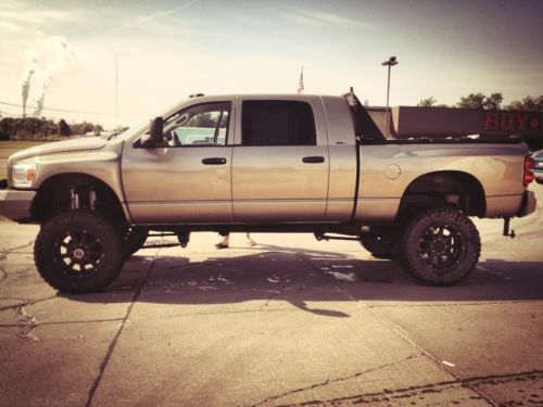 2008 dodge ram 2500 mega cab