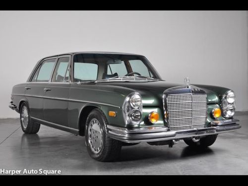 1970 mercedes benz 6.3 garage kept green