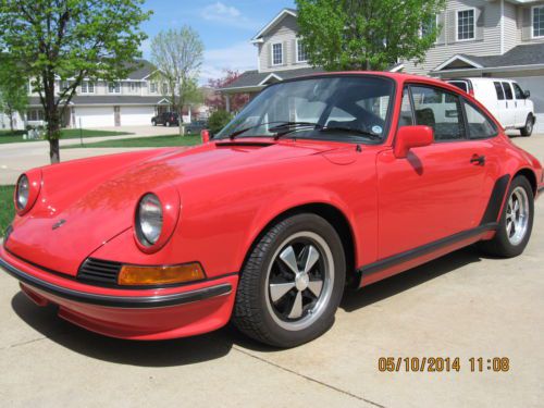 1968 porsche 912 coupe. very nice!