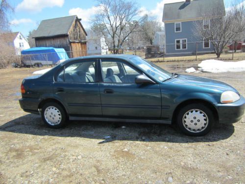 1997 hond civic, automatic power windows, 134k miles, runs great no reserve