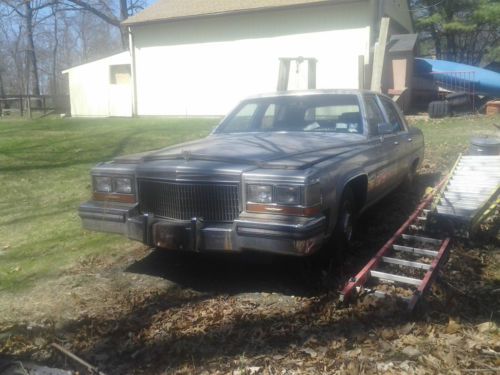 1986 cadillac fleetwood