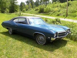 1969 buick skylark (picture link in description) 350/2brl