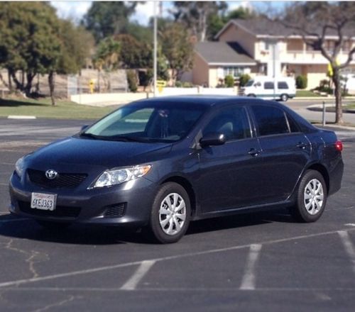 2010 toyota corolla le sedan 4-door 1.8l