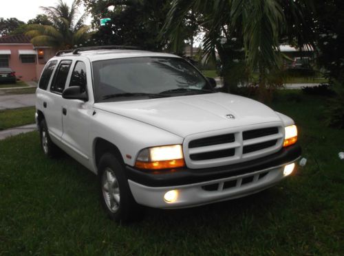 2000 dodge durango slt plus sport utility 4-door 5.2l runs good, well maintained