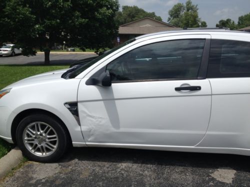 2008 ford focus se