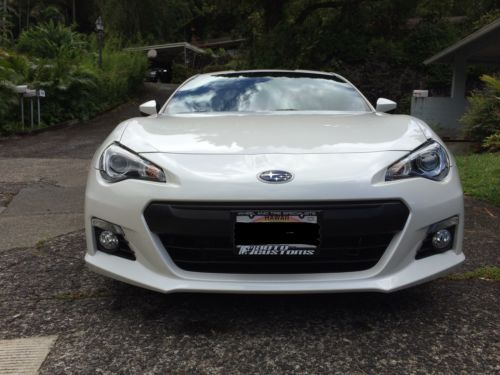 Pristine Subaru BRZ Limited - MINT Satin White Pearl, Leather/Alcantera, Auto, US $23,999.00, image 2