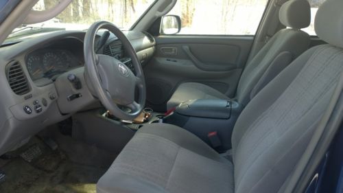 2004 toyota tundra sr5 crew cab pickup 4-door 4.7l