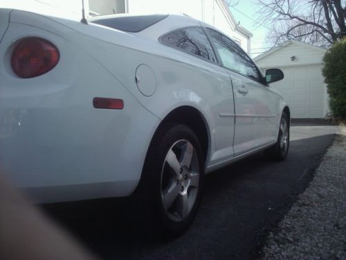 Garage kept 2009 chevy cobalt