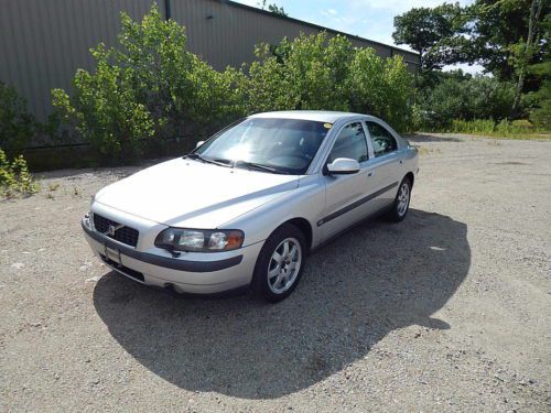 2003 volvo s60 awd sedan 4-door 2.5l