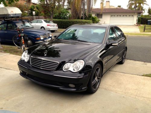 Mercedes c32 amg 87k - black on black - great car