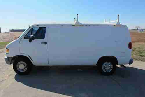 1996 Dodge B250 Van, image 3