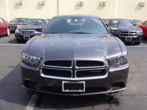 2014 dodge charger se