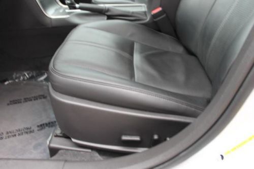 2011 lincoln mkz base