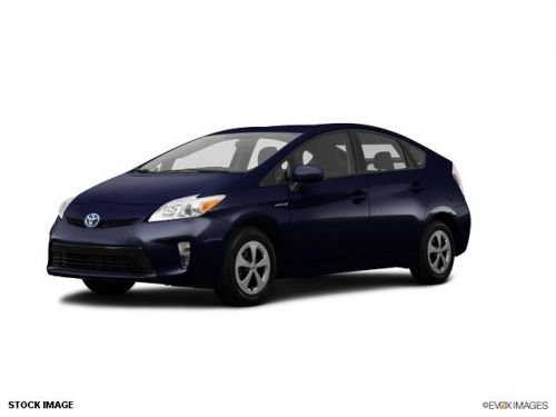 2014 toyota prius two