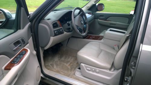 2007 Chevrolet Tahoe LTZ Sport Utility 4-Door 5.3L, US $15,900.00, image 4