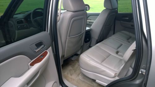 2007 Chevrolet Tahoe LTZ Sport Utility 4-Door 5.3L, US $15,900.00, image 8