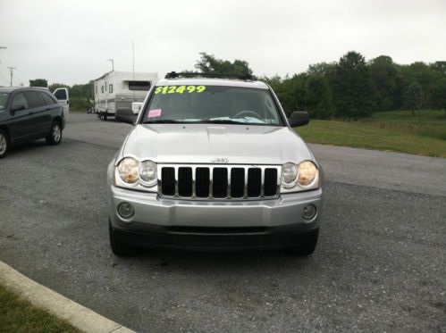 2006 silver jeep grand cherokee limited sport utility  5.7 hemi leather interior