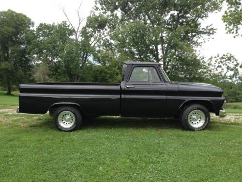 1966 chevrolet c10 long bed fleet side  pickup truck in excellent condition