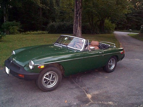 Mg mgb 1970 convertible  project car ! only for ther parts.