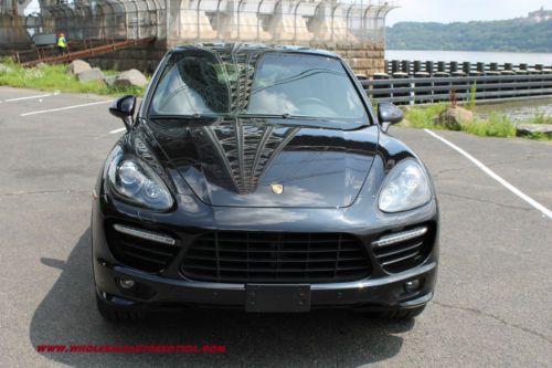 2014 porsche cayenne gts sport utility 4-door 4.8l