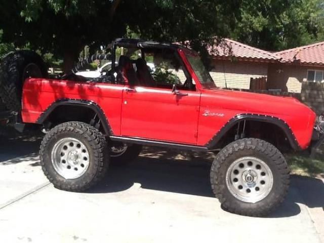 Ford bronco 2 door