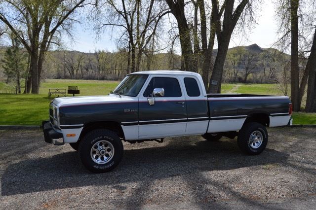 1993 dodge other pickups le