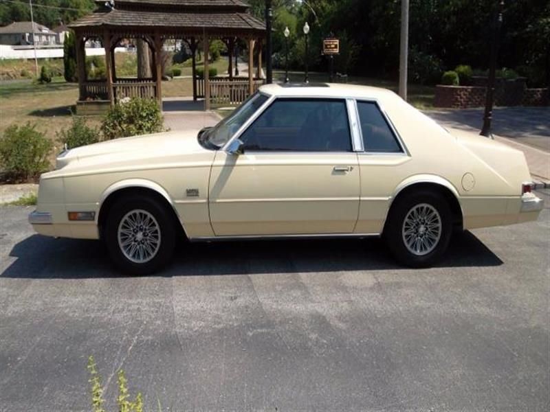 1981 chrysler imperial base