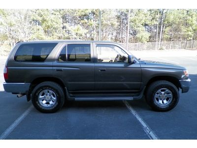 Toyota 4runner sr5 southern owned rust free alloy wheels sunroof no reserve only
