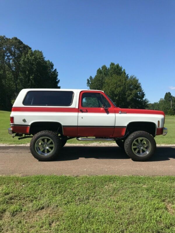 Chevrolet Suburban 1985